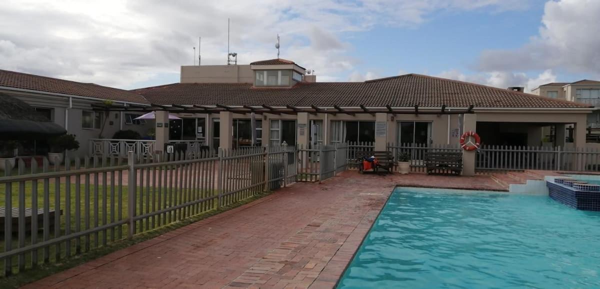 Hermanus Beach Club Exterior foto