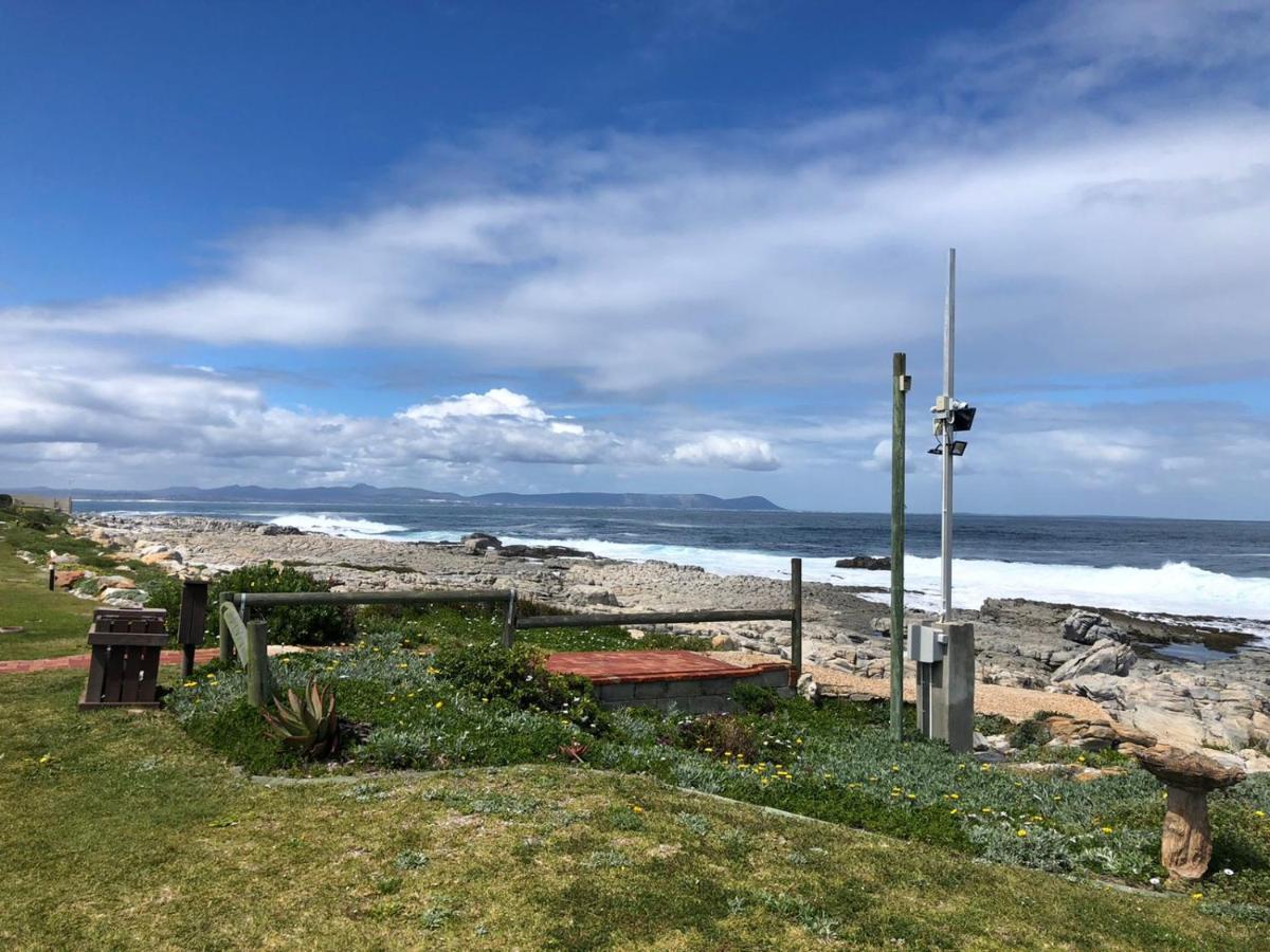 Hermanus Beach Club Exterior foto